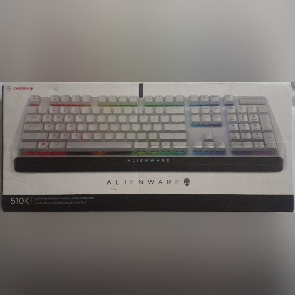Alienware Keyboard - Picture 8 of 10